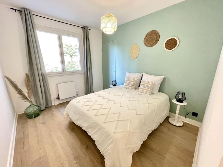 L'Instant Present - Calme & Elegant Proche Gare Apartment Roanne Bagian luar foto