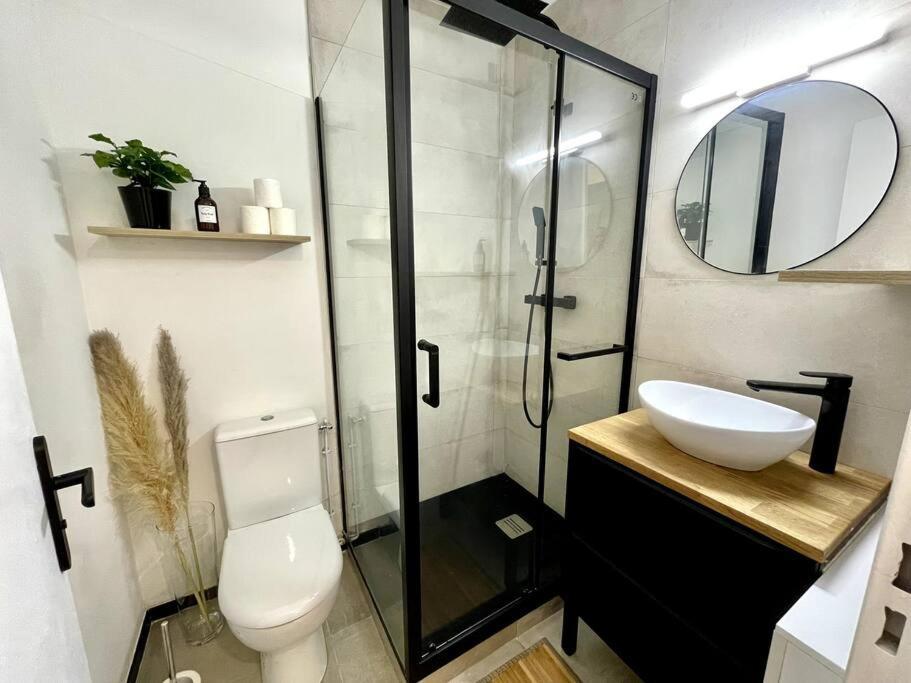 L'Instant Present - Calme & Elegant Proche Gare Apartment Roanne Bagian luar foto